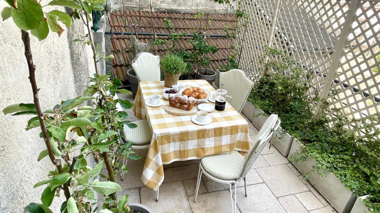 Petit Apartment *